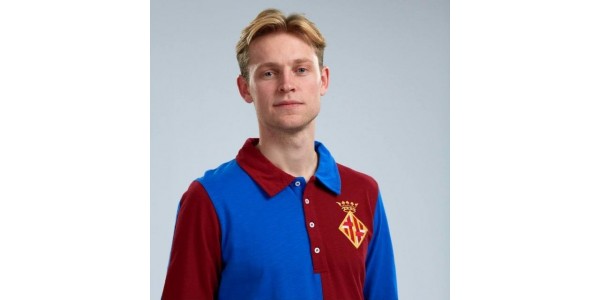 Reprodução Clássica Barcelona lança camisa retrô